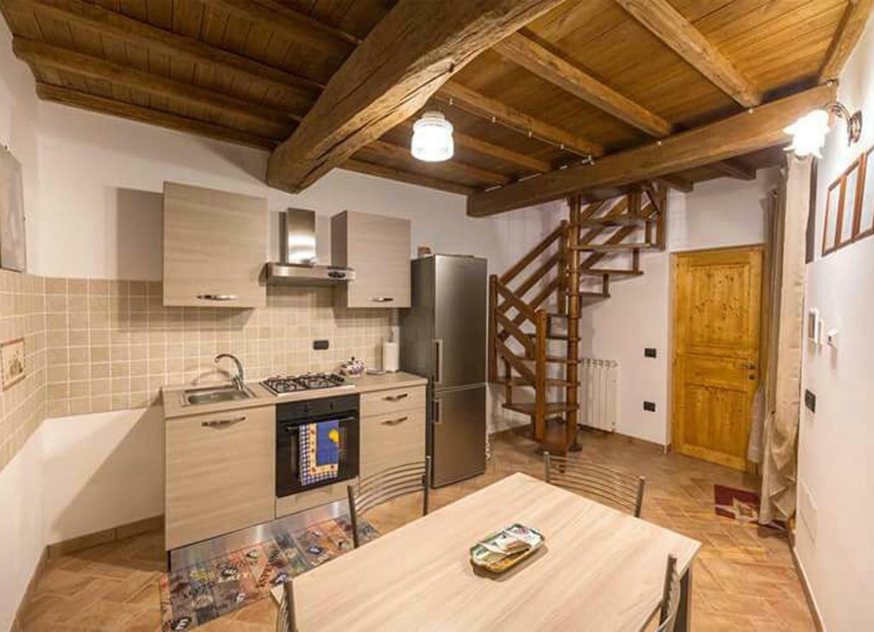 L'Angoletto Dei Calanchi San Michele in Teverina Buitenkant foto